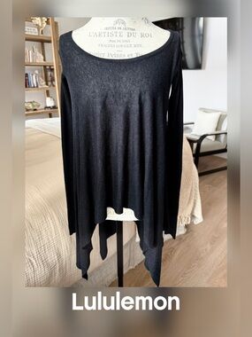 lululemon Black Long-Sleeve Draped Yoga Top